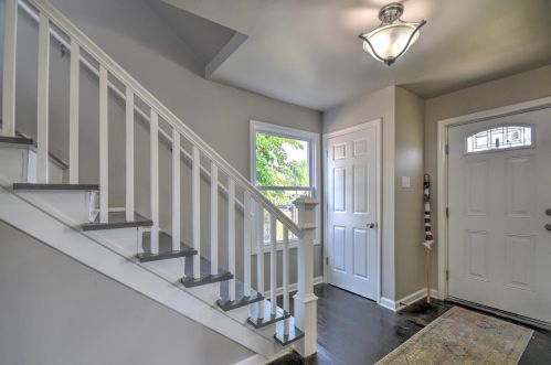 654 Johnson St, Gary IN  46402-2139 exterior