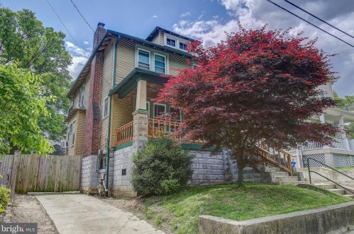 2675 Rhode Island Ave, Washington, DC 20018-2937