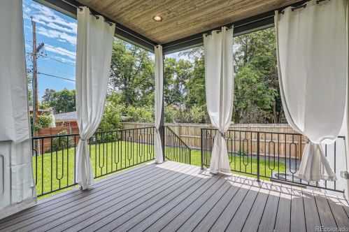 1064 Jasmine St, Denver CO  80220-4518 exterior