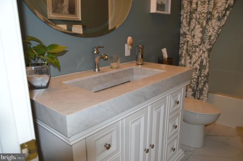 113 Lacy Ln, Bowling Green VA  22427-9310 exterior