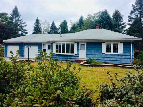 75 High St, Somersworth NH  03878-1407 exterior
