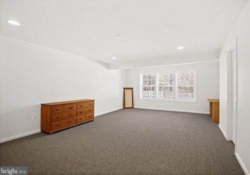 9450 Raith Ct, Bristow VA  20136-3505 exterior