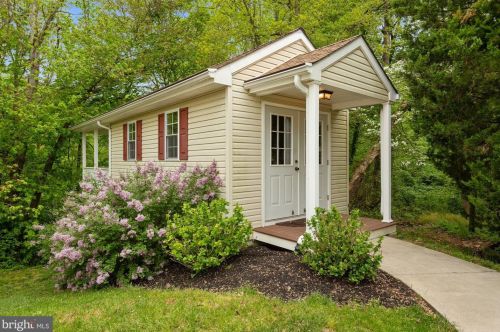 10 Banff Dr, Harrison Township NJ  08062-9533 exterior