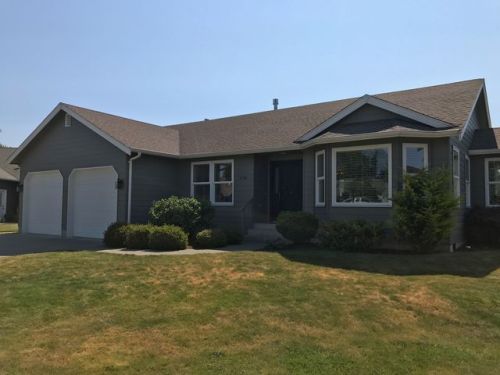 1136 Cascade Ln, Lynden, WA 98264-1081