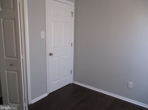 6 Lawrence Ct, Erial NJ  08081-1931 exterior