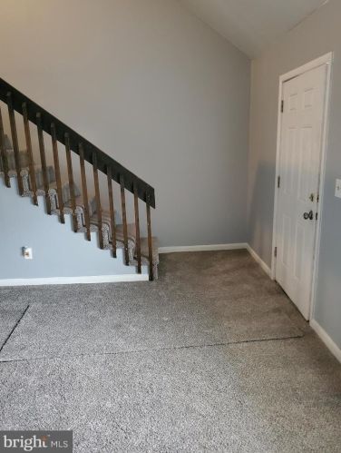 143 Spruance Rd, Dover, DE 19901-4050