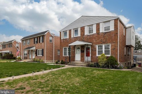 704 Buttonwood St, Norristown, PA 19401-4233
