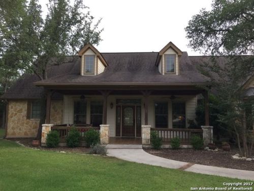 1071 Glenwood Loop, Spring Branch TX  78163-1614 exterior