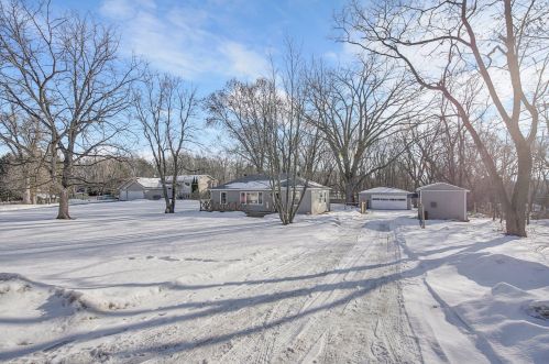 5214 County Line, Saint Paul, MN 55110-1231