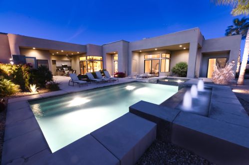 29 Sun Ridge Cir, Rancho Mirage CA  92270-2641 exterior