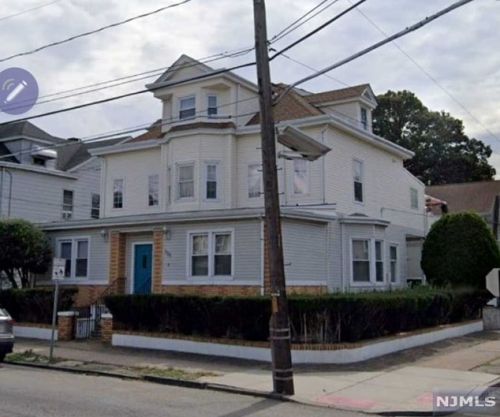 330 5th Ave, Paterson NJ  07514-2153 exterior