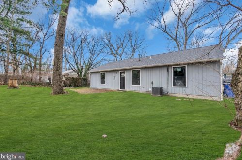 51 Syringa St, Browns Mills NJ  08015-2030 exterior