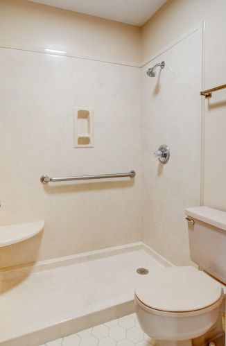 935 Holbrook Cir, Fort Walton Beach FL  32547-6733 exterior