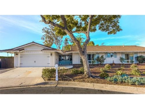 200 Friar Pl, Fullerton, CA 92835-2514