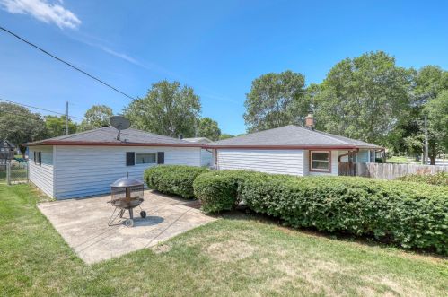 231 Western Ave, Waukesha WI  53188-3147 exterior