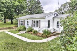 1260 Davis St, Hammond WI  54015-8000 exterior