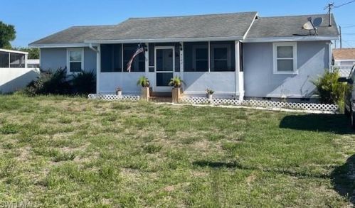 4102 18th St, Lehigh Acres, FL 33976-3205