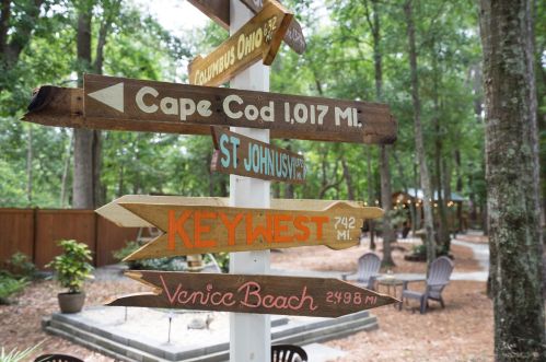 1821 Zelasko Dr, Johns Island SC  29455-8312 exterior