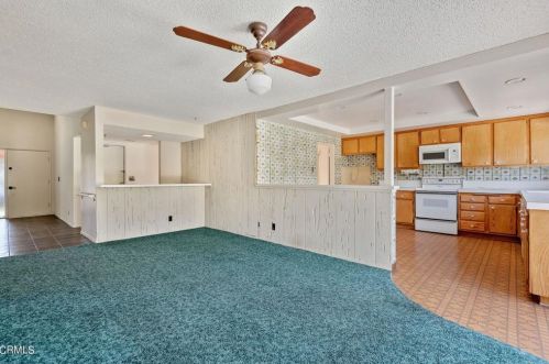 2243 Brower St, Simi Valley CA  93065-2501 exterior