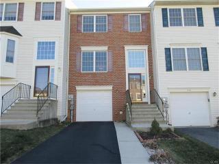 424 Oak St, Bethlehem, PA 18017-7072