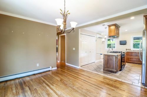 13 Clearview Dr, Brookfield Center CT  06804-1407 exterior