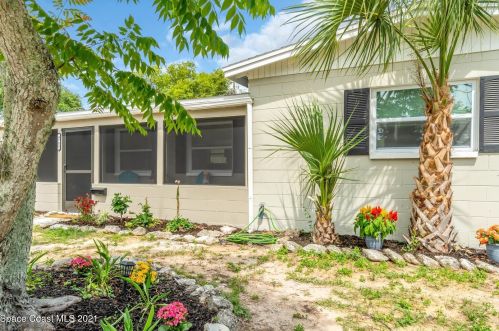 4785 Key Largo Dr, Titusville FL  32780-6929 exterior