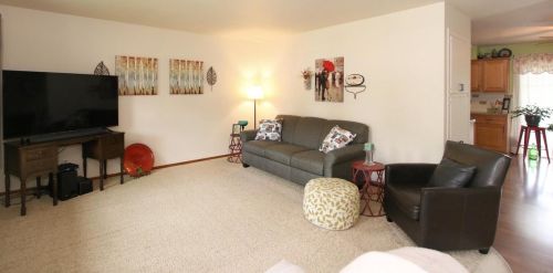 227 Cherokee Rd, Beaver Dam, WI 53916-1058