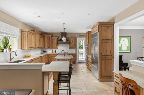 500 Court St, Gardenville PA  18901-4422 exterior