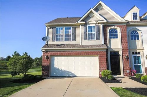 968 Tradewinds Cv, Painesville, OH 44077-4698