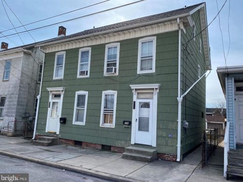 204 Franklin St, Hanover, PA 17331-2423