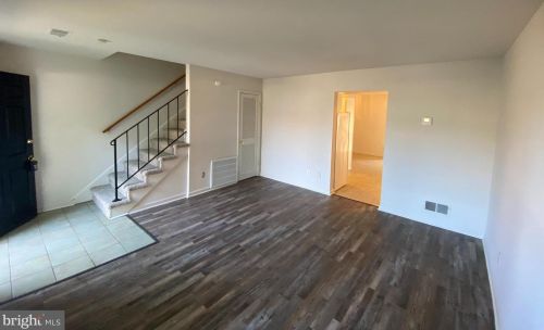 21 Farrell Ln, Fredericksburg VA  22408-4004 exterior