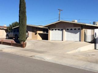 661 Agnes Dr, Barstow, CA 92311-3109