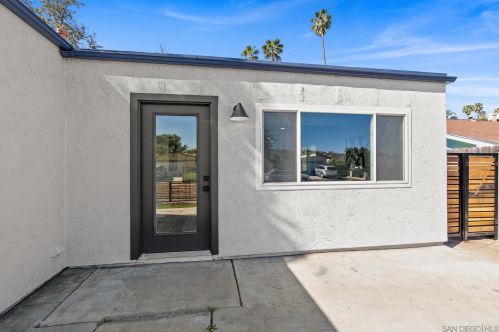 1074 Worthington St, San Diego CA  92114-5042 exterior