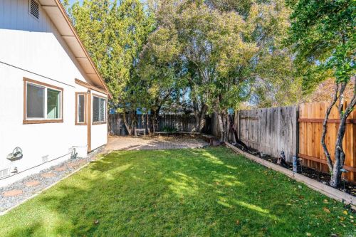 1139 Incline Dr, Ukiah CA  95482-3398 exterior