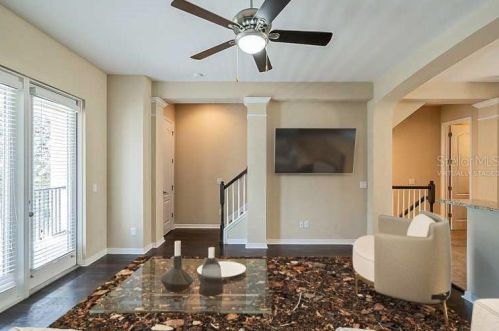 1831 Meeting Pl, Orlando, FL 32814-6322
