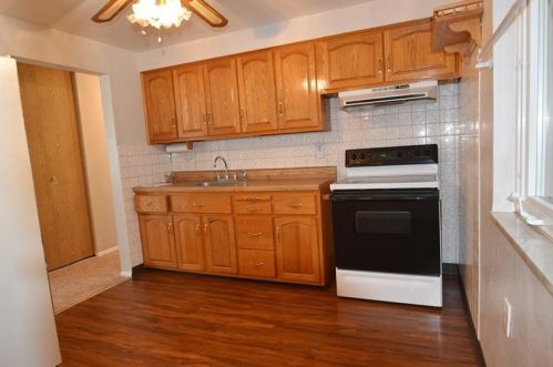 736 Sara Ln, Verona PA  15147-2637 exterior