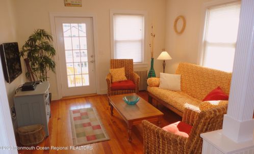 828 Stenton Pl, Ocean City NJ  08226-4342 exterior