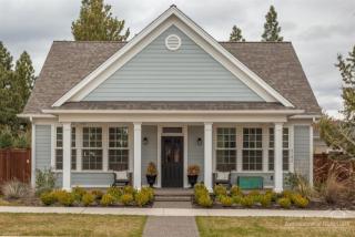 2180 Clearwater Dr, Bend, OR 97701-7013