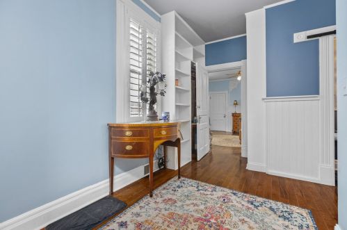 340 Grandview Ave, Zelienople PA  16063-1101 exterior