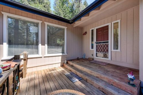 4921 Golden St, Pacific House, CA 95726-9403