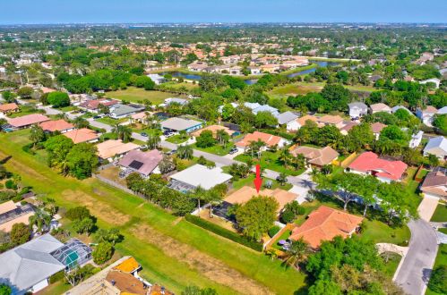 3202 Seaboard Ave, Palm City FL  34990-3107 exterior