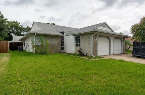 3259 Cloverplace Dr, Palm Harbor, FL 34684-3404