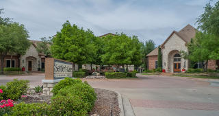 1420 Mcdermott Dr, Allen TX  75013-2845 exterior