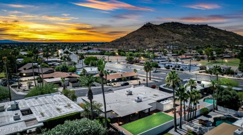 13229 8th Ave, Phoenix AZ  85029-1808 exterior