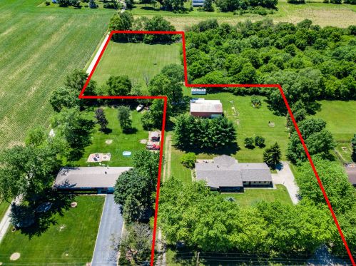 211 Shaw Rd, Englewood, OH 45322-9730