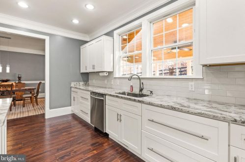 9085 Bristow Woods Ct, Nokesville VA  20181 exterior