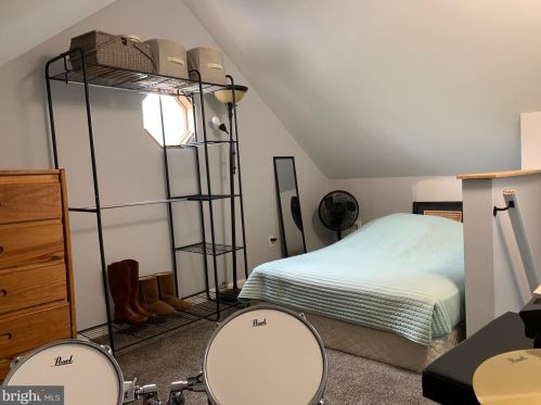 221 Monroeville Rd, Swedesboro NJ  08085-3450 exterior