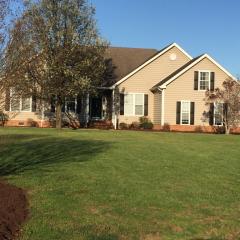 217 Queens Ln, Franklin, VA 23851-2733