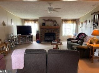 171 Shippensburg Mobile Est, Lees Cross Roads, PA 17257-9503