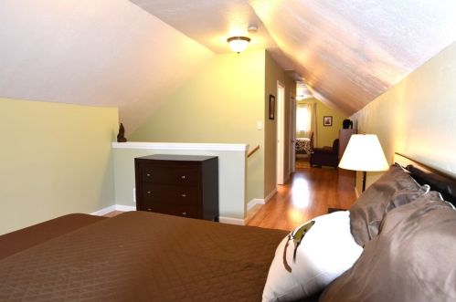 957 Douglas St, Pittsburgh PA 15239-2028 exterior